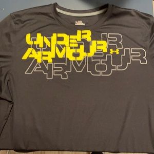 Under Armour Heat Gear Short Sleeve Graphic T-Shit  3XL